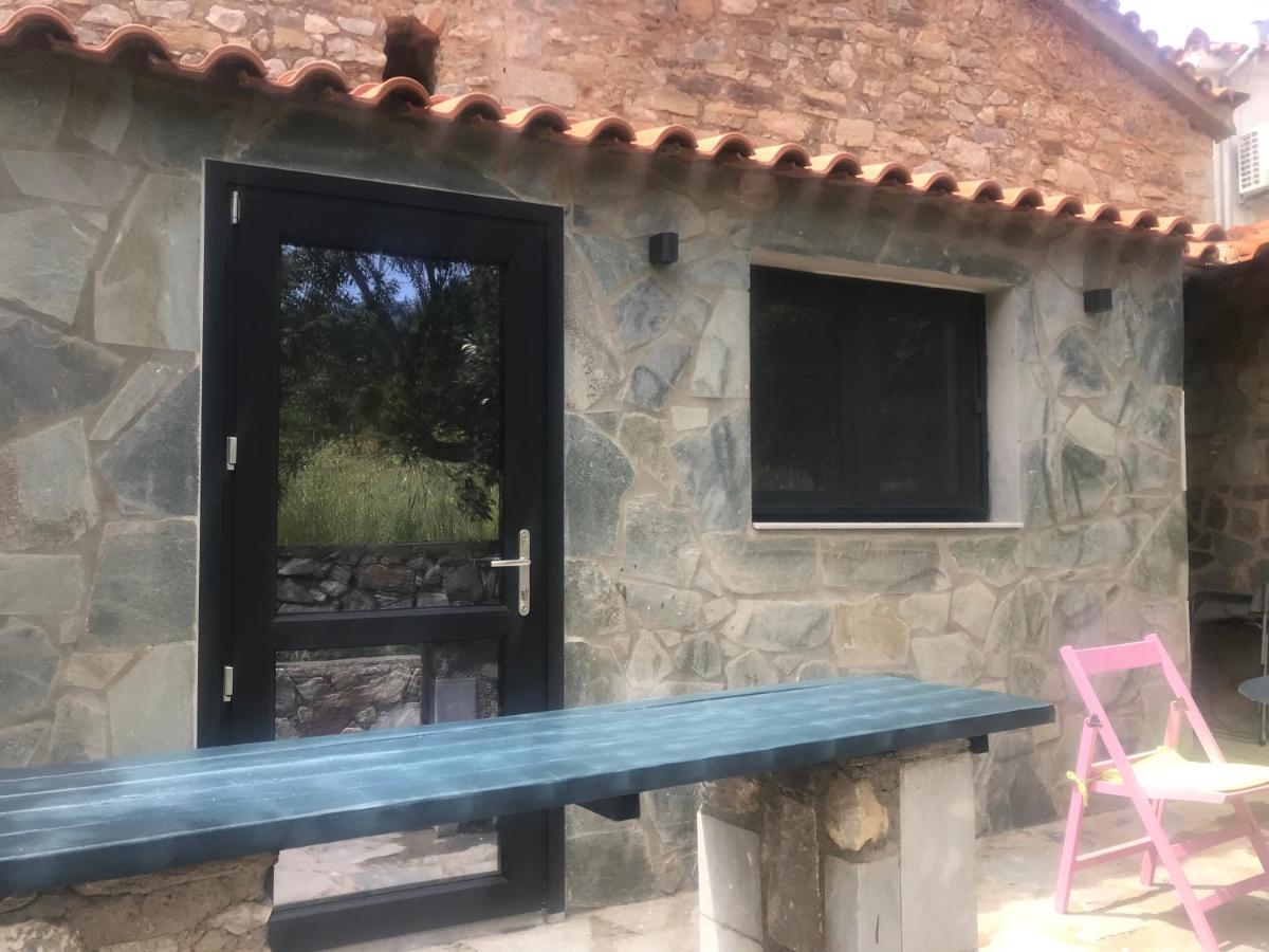 Lagadi 1860 Pension Trakhila Buitenkant foto