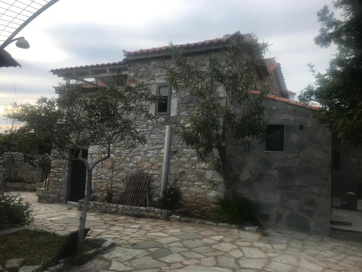 Lagadi 1860 Pension Trakhila Buitenkant foto