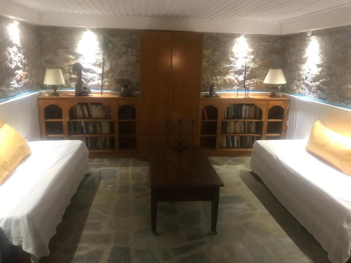 Lagadi 1860 Pension Trakhila Buitenkant foto